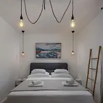 Countryside In With Private Pool Vila