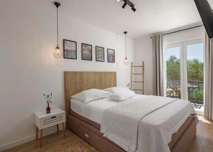 Countryside In With Private Pool Вилла Polaca