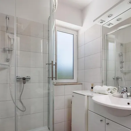 Countryside In With Private Pool Polaca