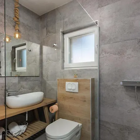 Countryside In With Private Pool Polaca